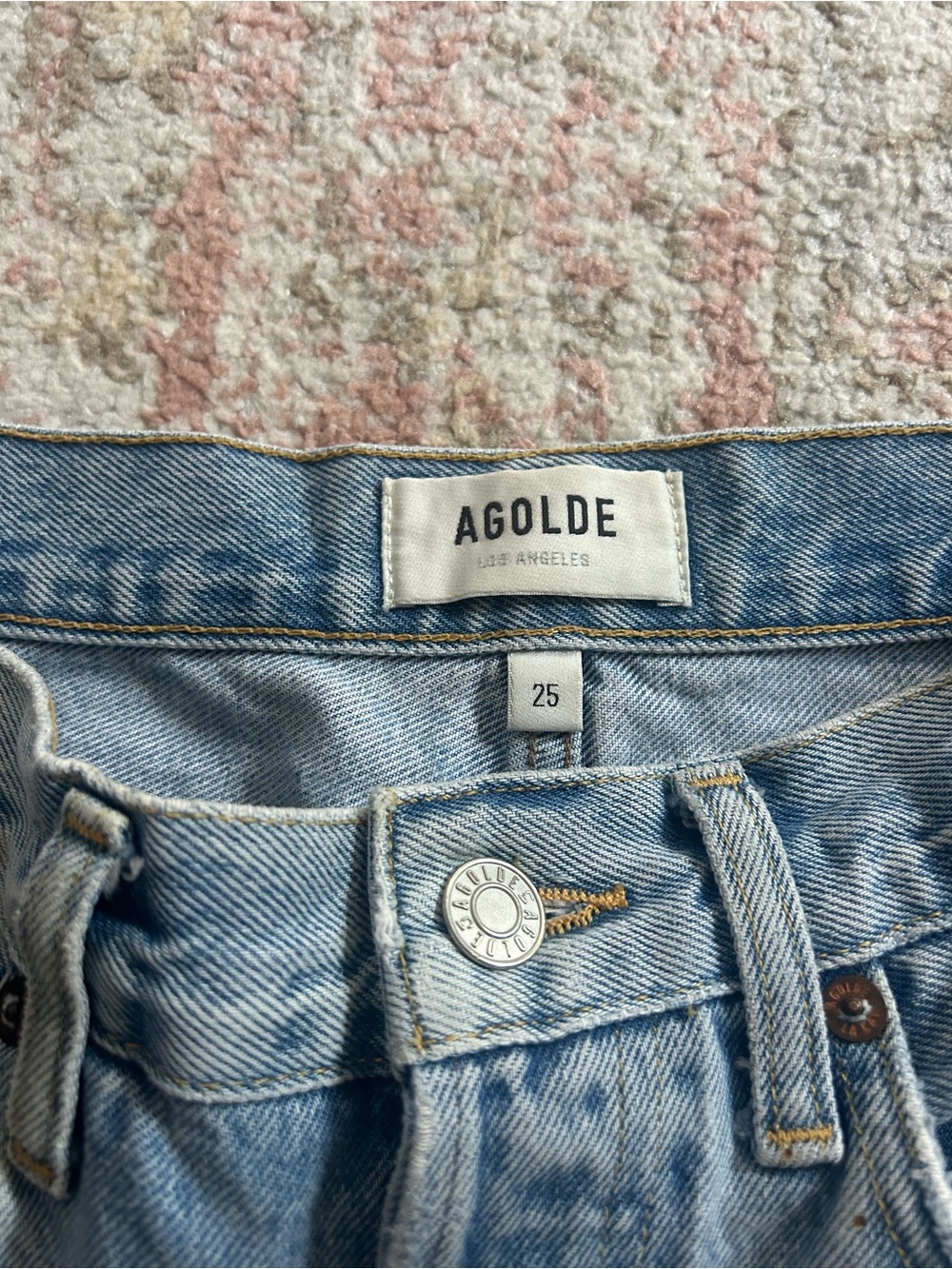 Agolde Parker Long Distressed hem shorts size 25 - Picture 8 of 10